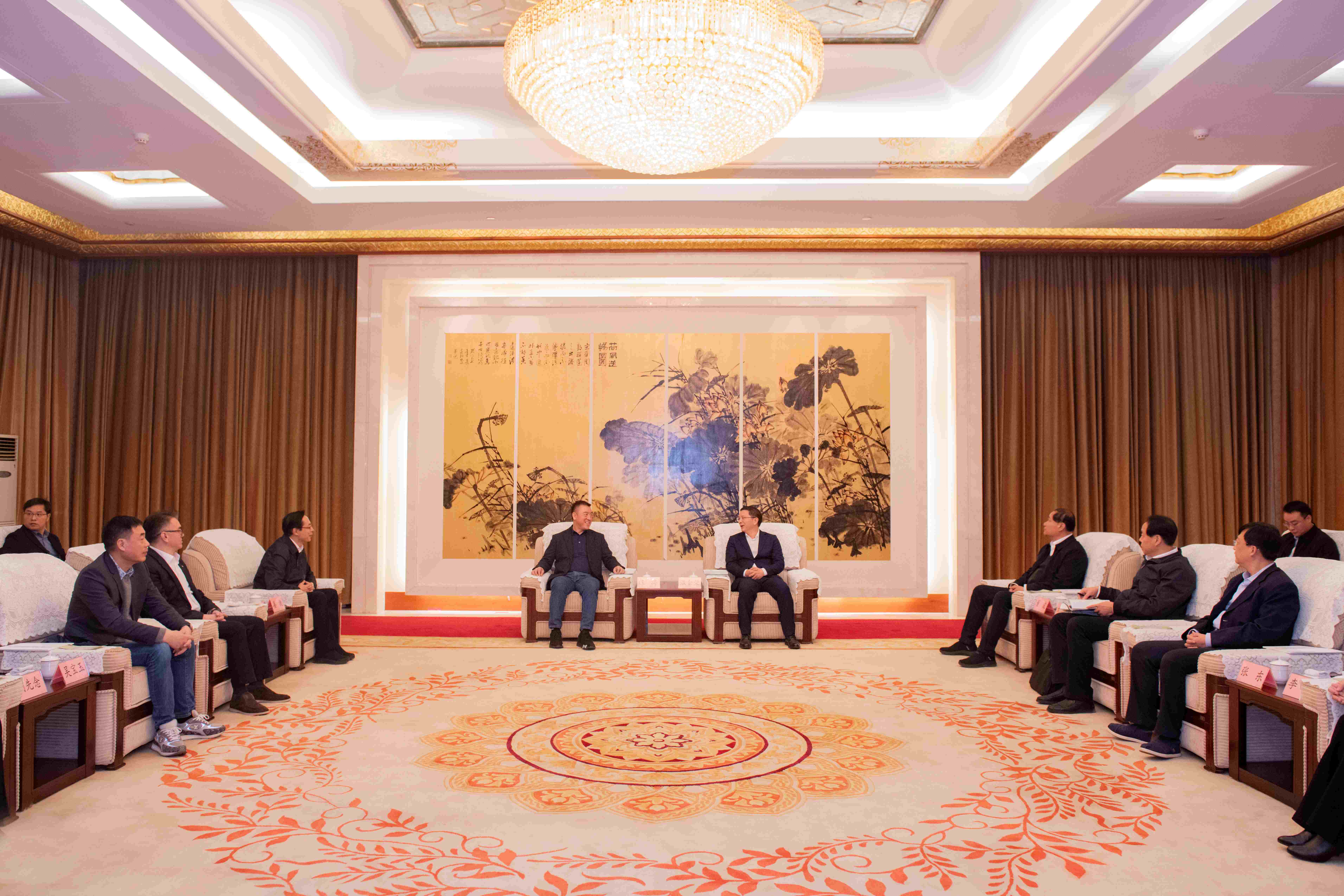 leyu.乐鱼科技董事长陈涛带领深圳市和惠州市企业家前往济宁市考察交流 